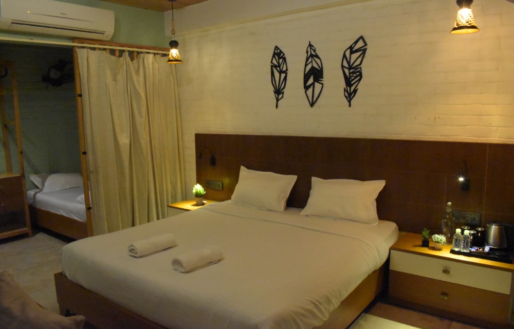 ROOMS_NAME