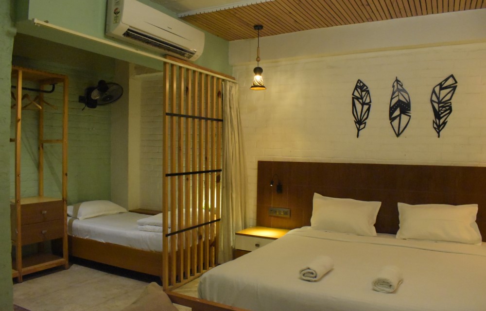 ROOMS_NAME