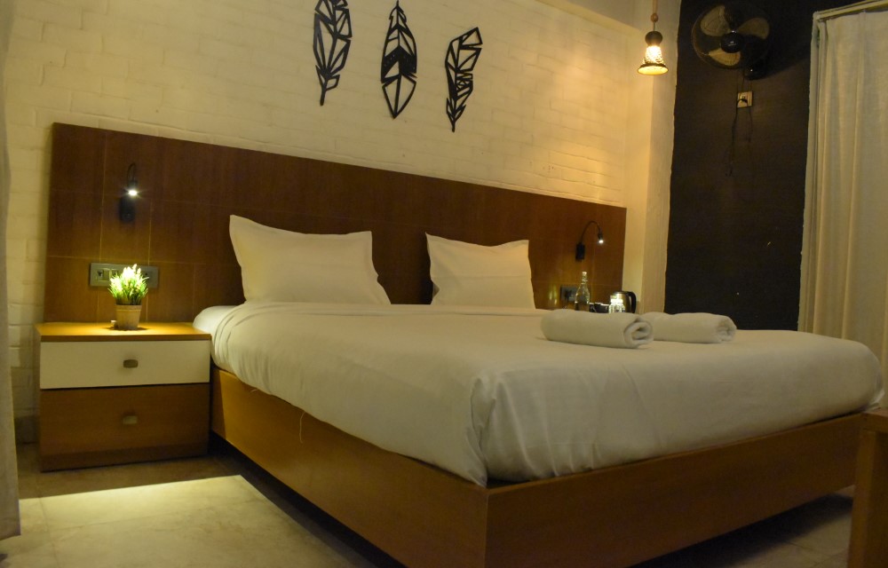 ROOMS_NAME