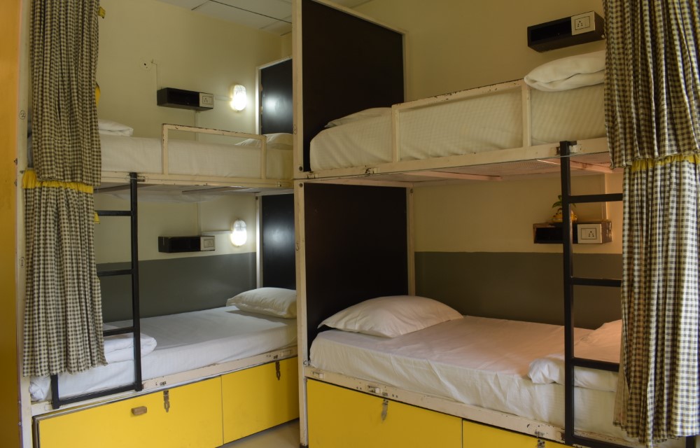 10 Bed Dormitory